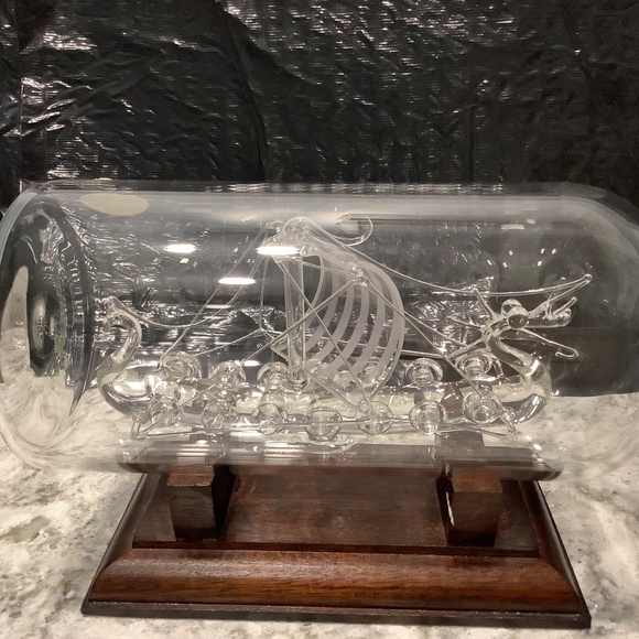 Hand Blown Mayflower Glass Collection Ship in a Bottle Viking Longship - Picture 6 of 7